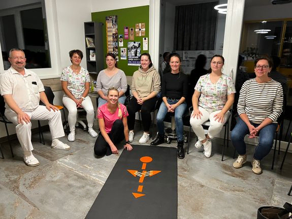 Frau Monika Bohr hat die Abschlussprüfung zur zahnärztlichen Assistenz mit Auszeichnung abgeschlossen, herzlichen Glückwunsch!